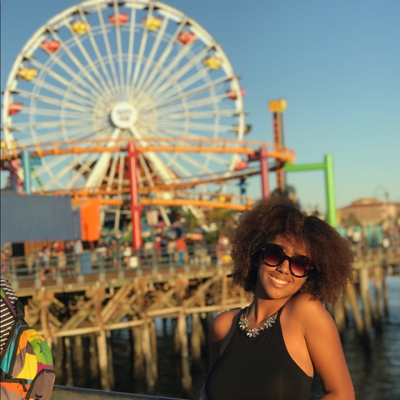 Meet your Posher, Sara - Picture 1 of 1